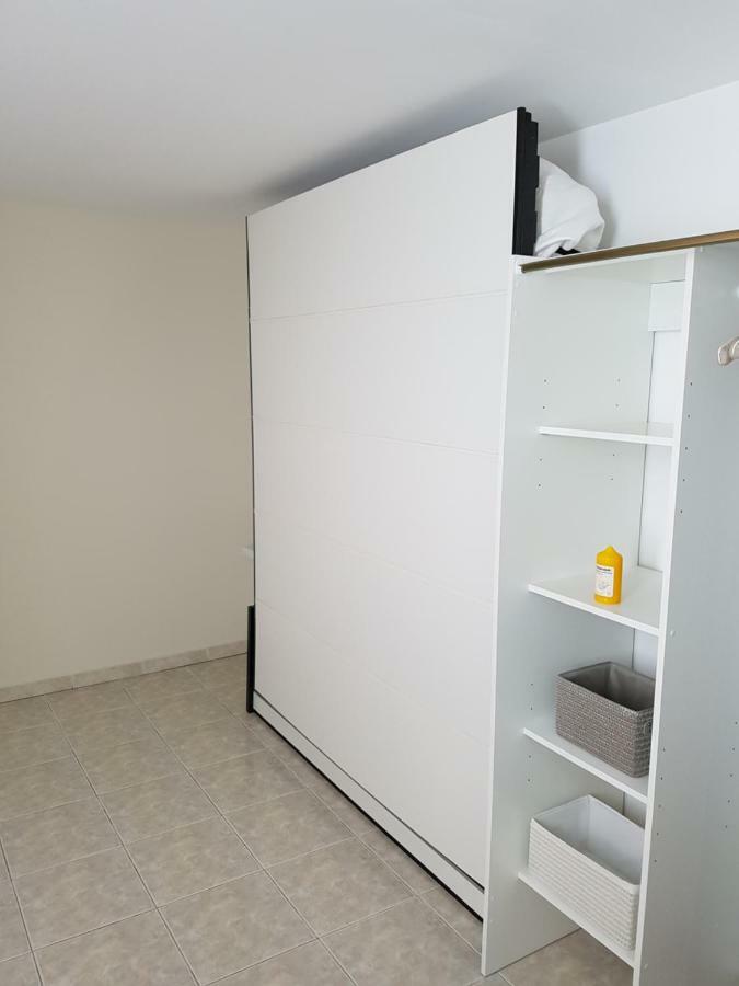 Chambre-studio Mare Bianca Apartment *